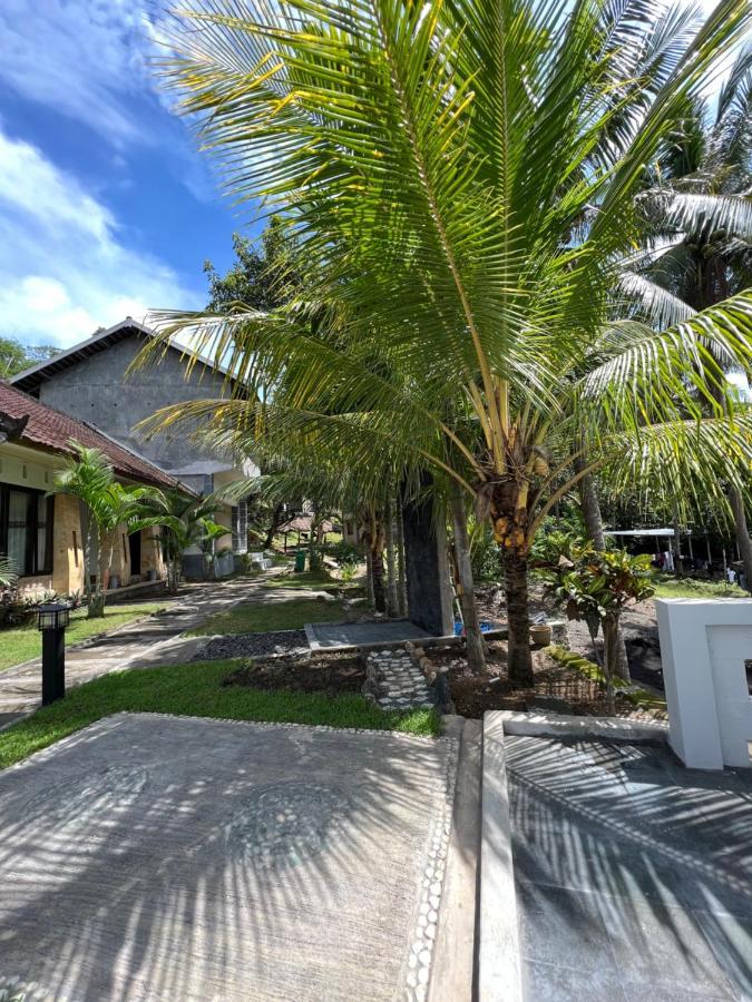 Kuta Circle Homestay Exterior foto