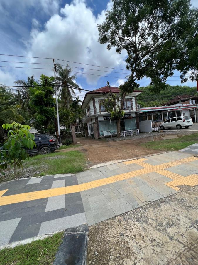 Kuta Circle Homestay Exterior foto