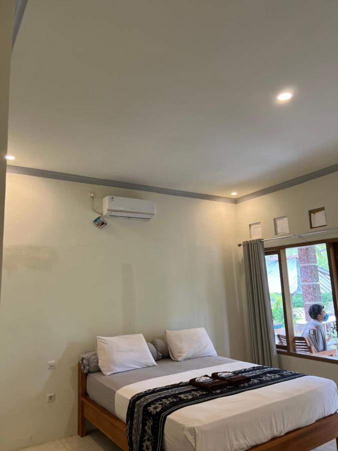 Kuta Circle Homestay Exterior foto
