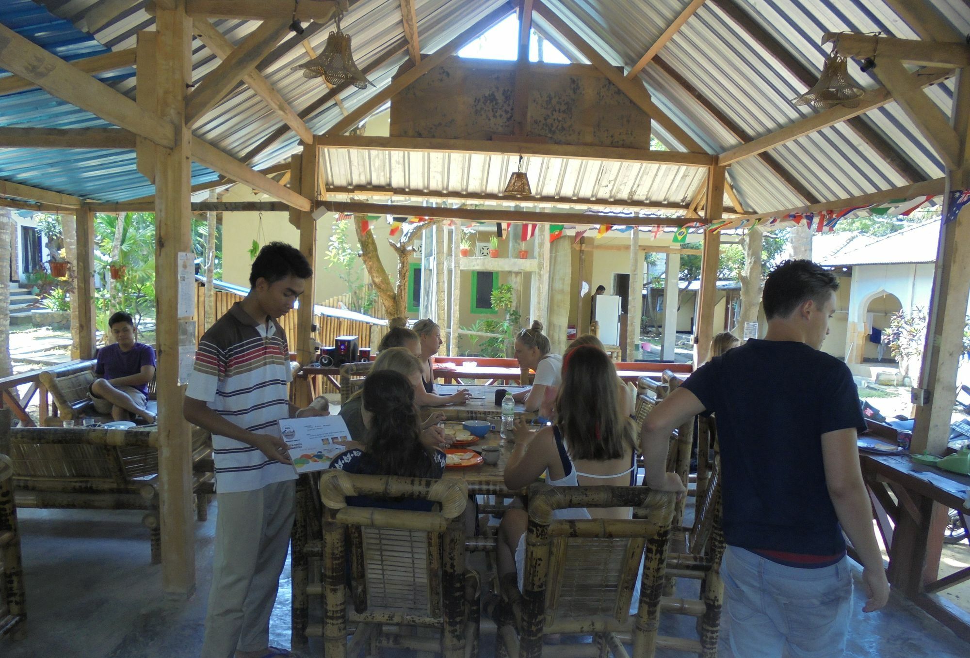 Kuta Circle Homestay Exterior foto